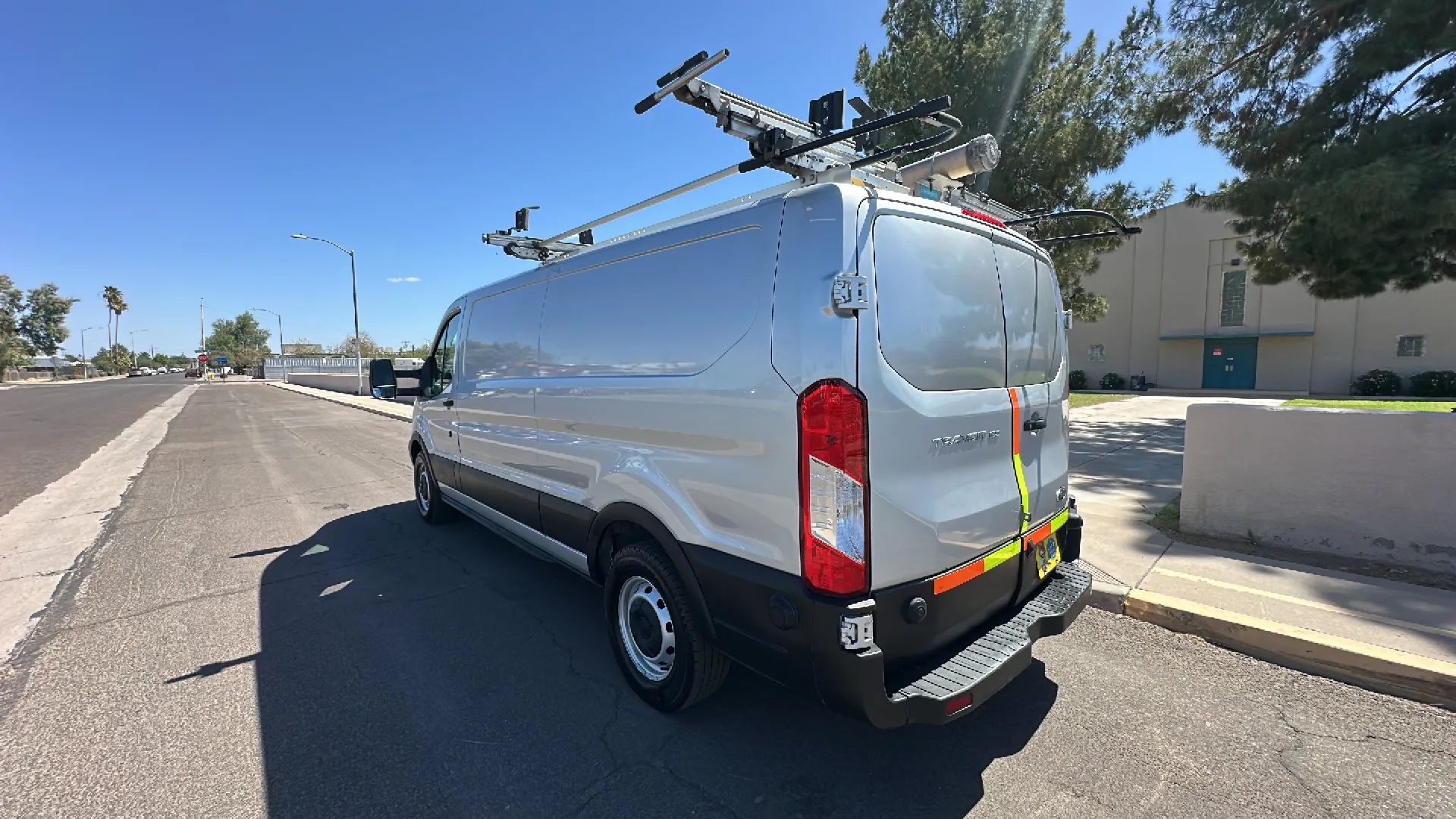 ford transit van 2019 1FTYE2YM5KKA37981 image ford transit van 2019 1FTYE2YM5KKA37981 image